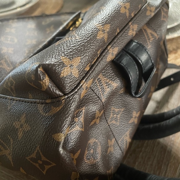 Louis Vuitton palm spring pm AUTHENTIC (used) - Picture 2 of 9
